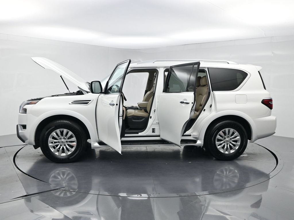 Used 2024 Nissan Armada SV RWD image 27