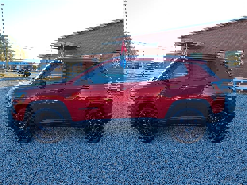 New 2026 Jeep Compass Latitude image 3