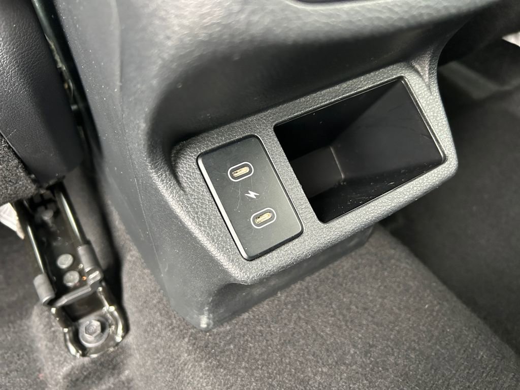 Used 2024 Kia Seltos S AWD/4WD image 32