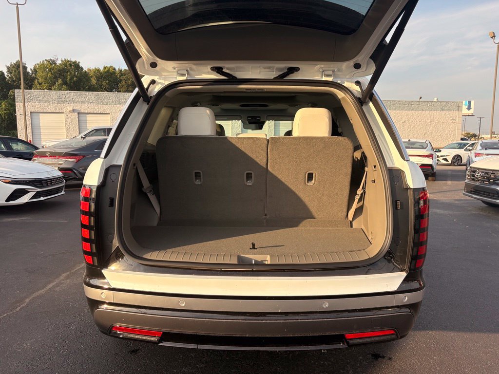 New 2027 Hyundai Palisade Limited FWD image 7