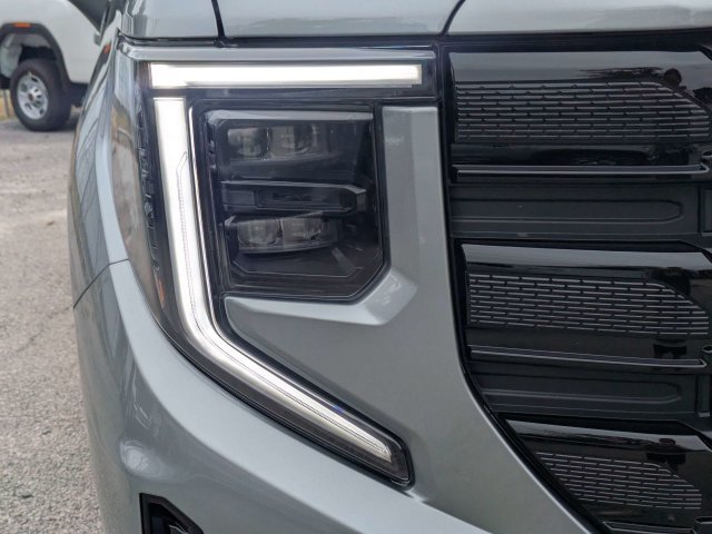 New 2026 GMC Sierra 1500 Elevation w/ Elevation Premium Package AWD/4WD image 11