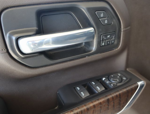 Used 2021 GMC Sierra 2500 Denali w/ Denali Ultimate Package image 18