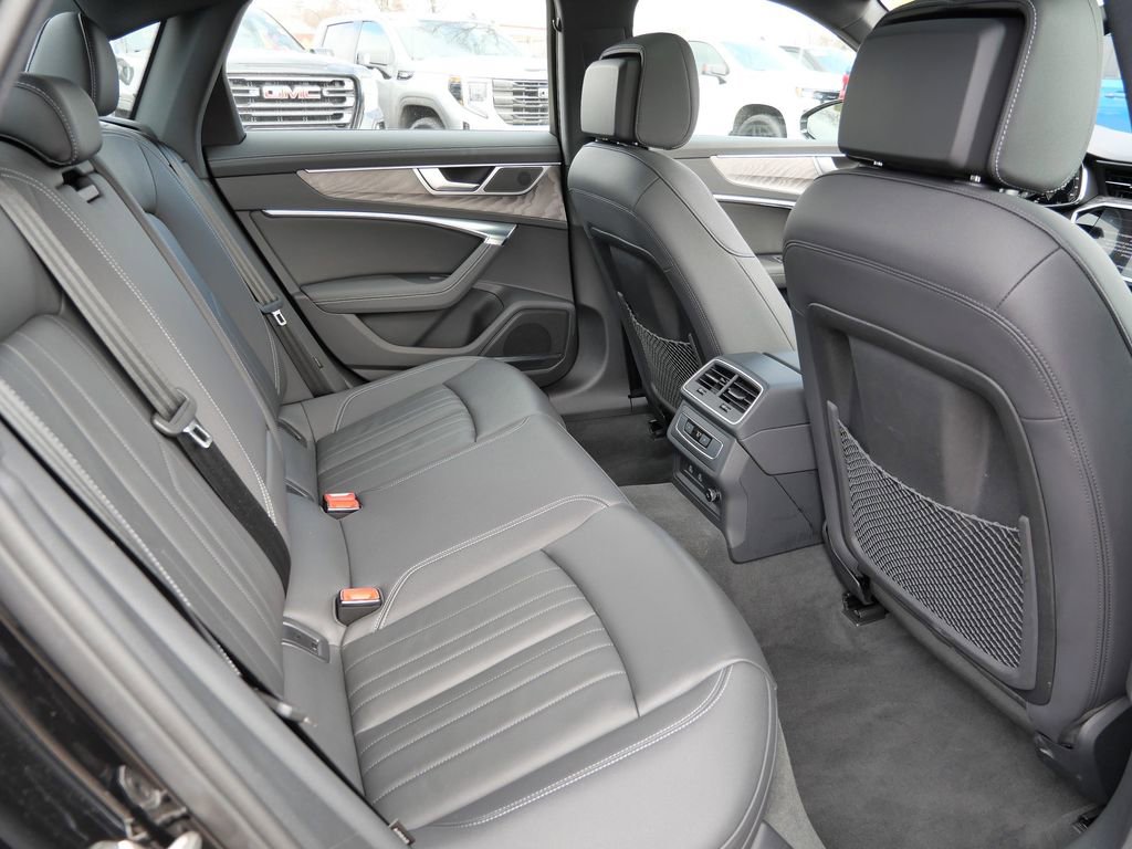 Used 2024 Audi A6 Premium Plus image 19