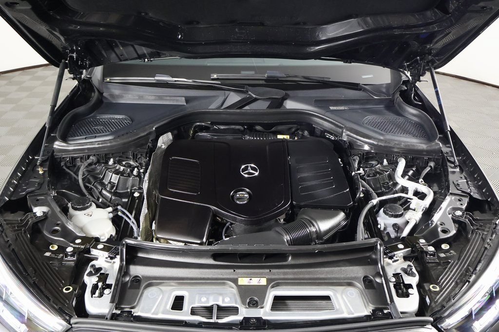Certified 2026 Mercedes-Benz GLC 300 4MATIC image 15