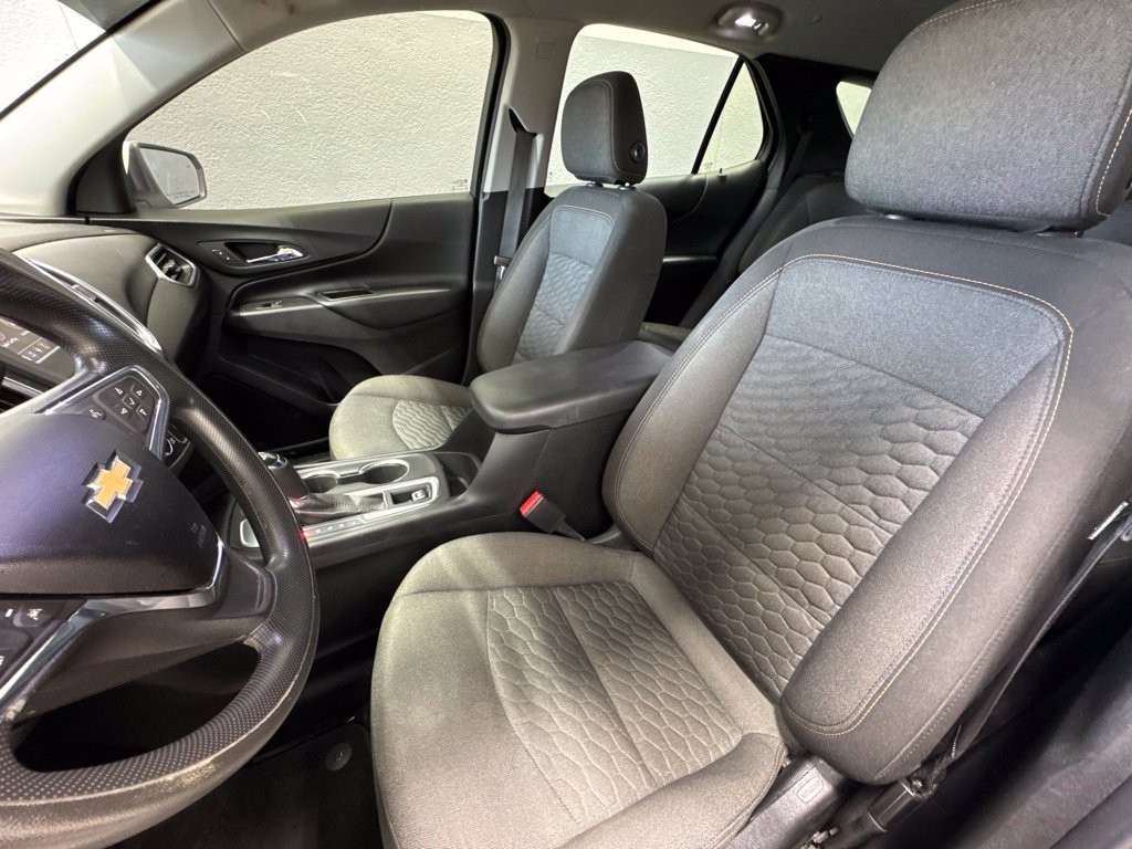 Used 2020 Chevrolet Equinox LT FWD image 10