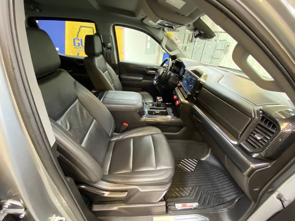 Used 2025 Chevrolet Silverado 1500 RST w/ Convenience Package II AWD/4WD image 28
