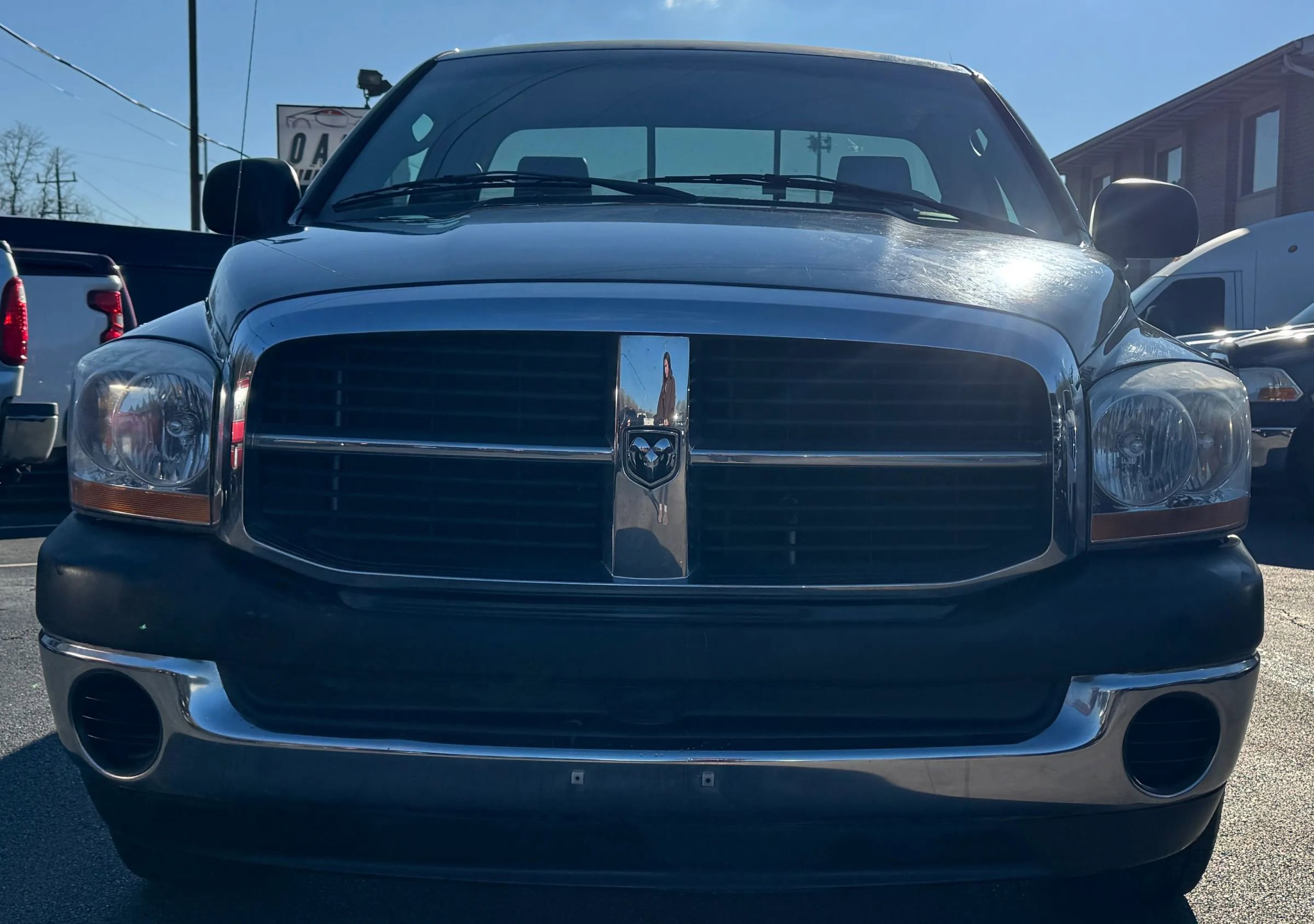 Used 2006 Dodge Ram 1500 Truck ST image 3