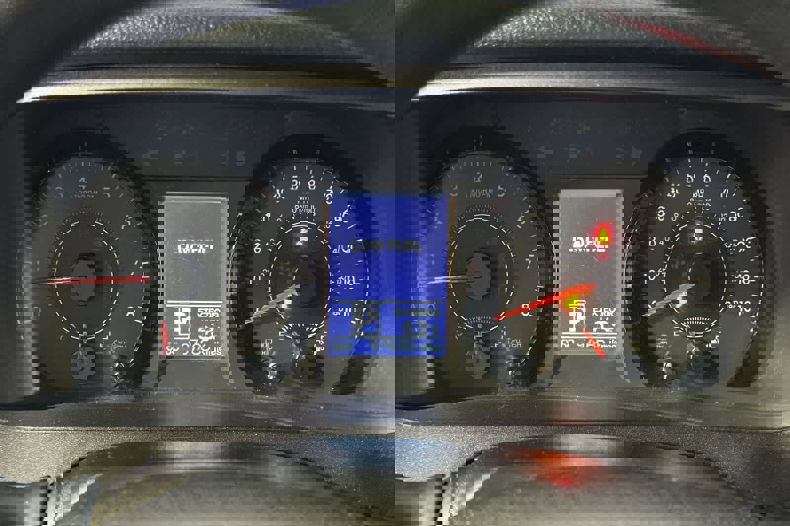 Used 2017 Toyota Sienna LE image 30