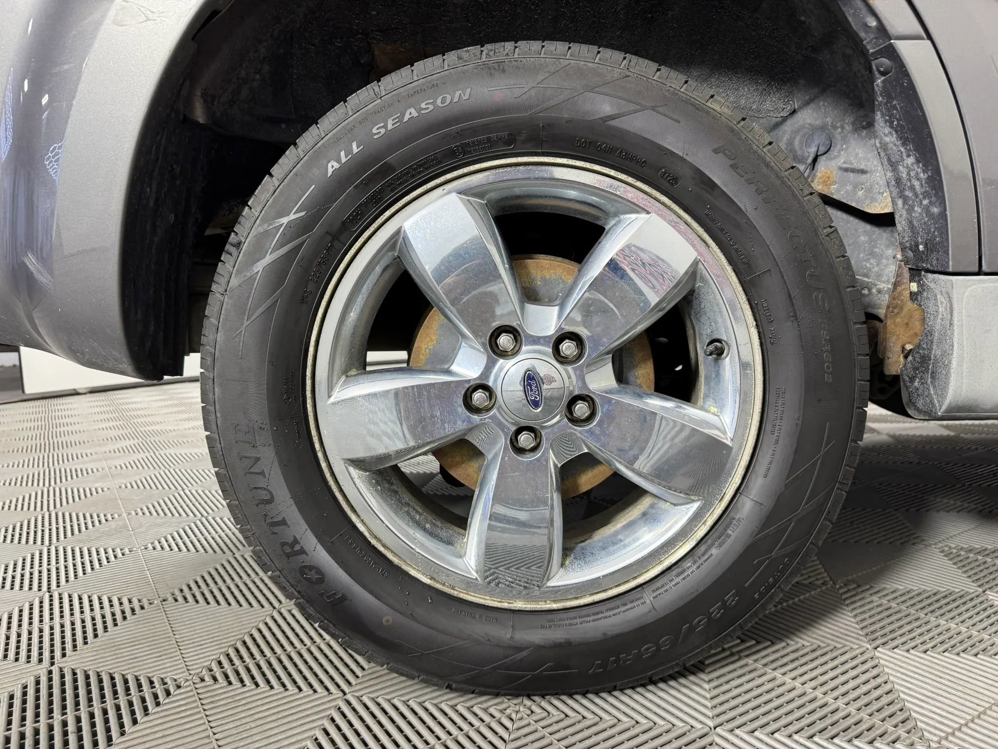 Used 2010 Ford Escape Limited AWD/4WD image 41
