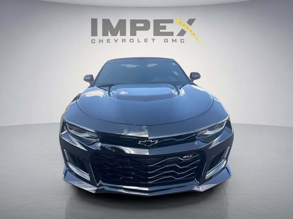 Used 2023 Chevrolet Camaro ZL1 RWD image 9