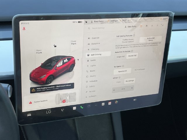 Used 2025 Tesla Model Y Long Range RWD image 17