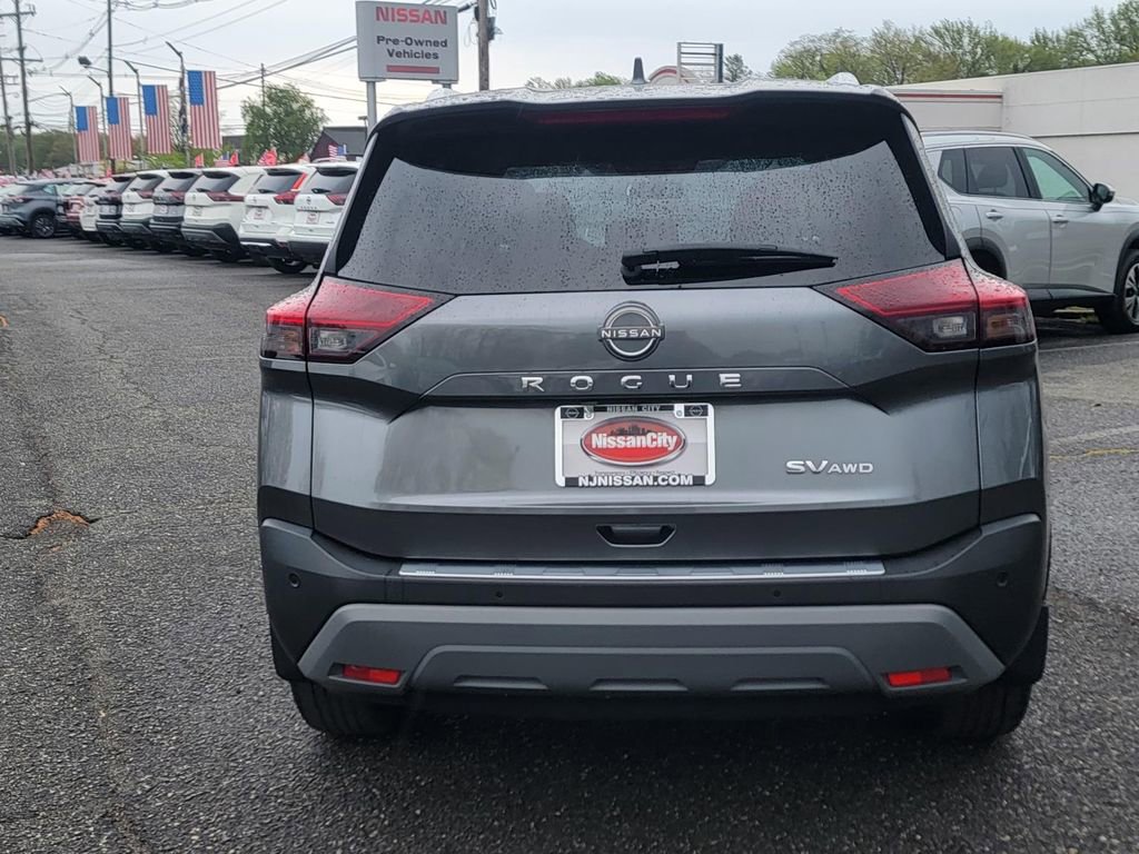 Used 2023 Nissan Rogue SV w/ SV Premium B Package AWD/4WD image 7