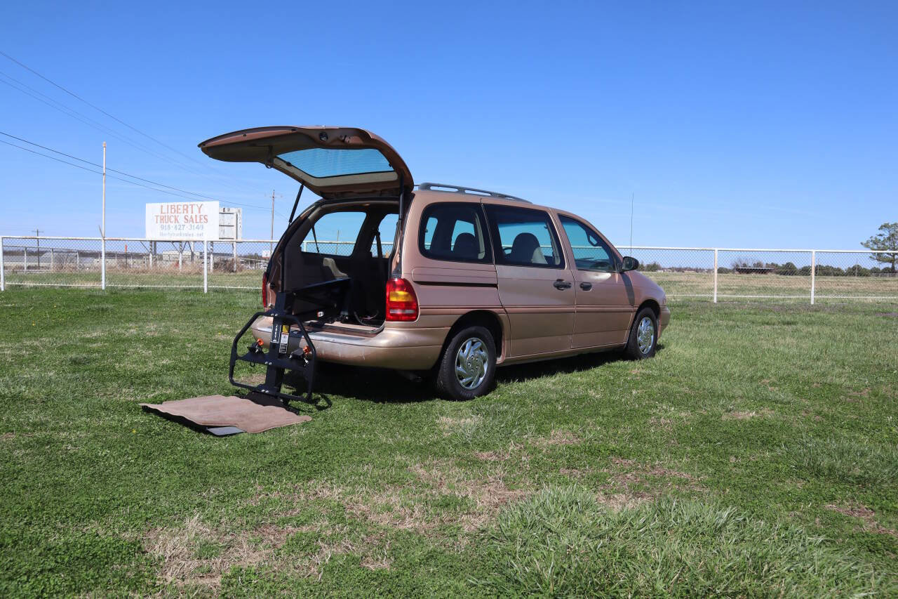 Used 1995 Ford Windstar LX image 20