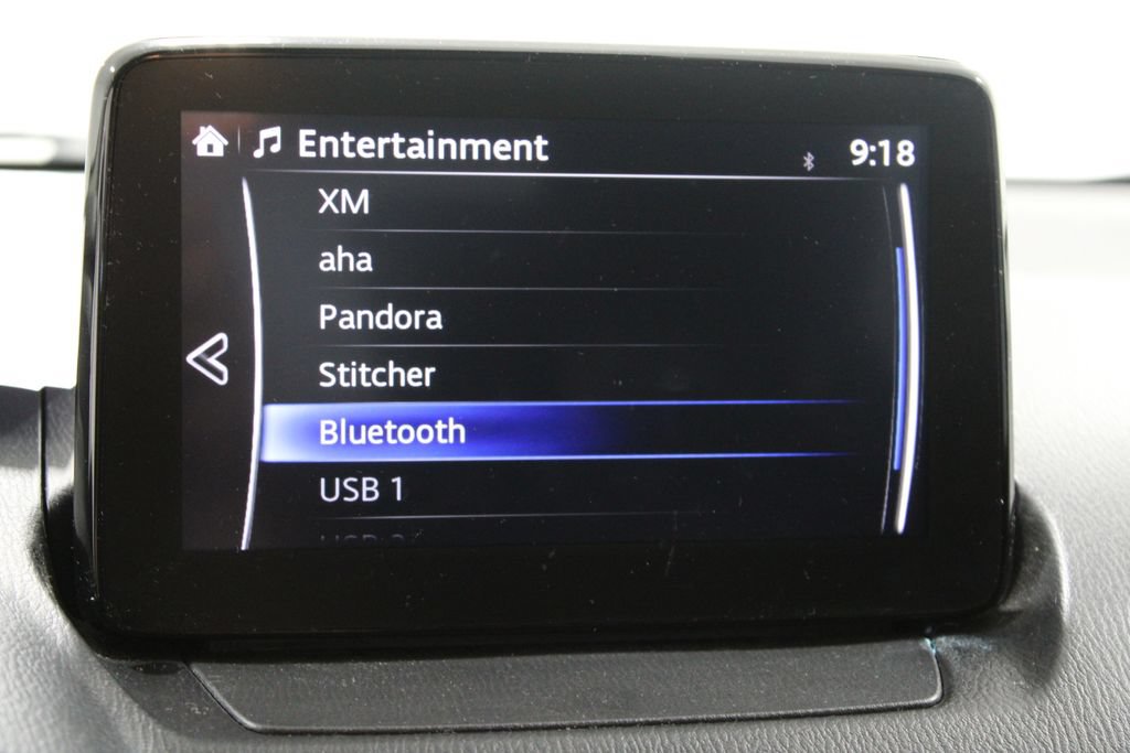 Used 2019 Toyota Yaris LE FWD image 32