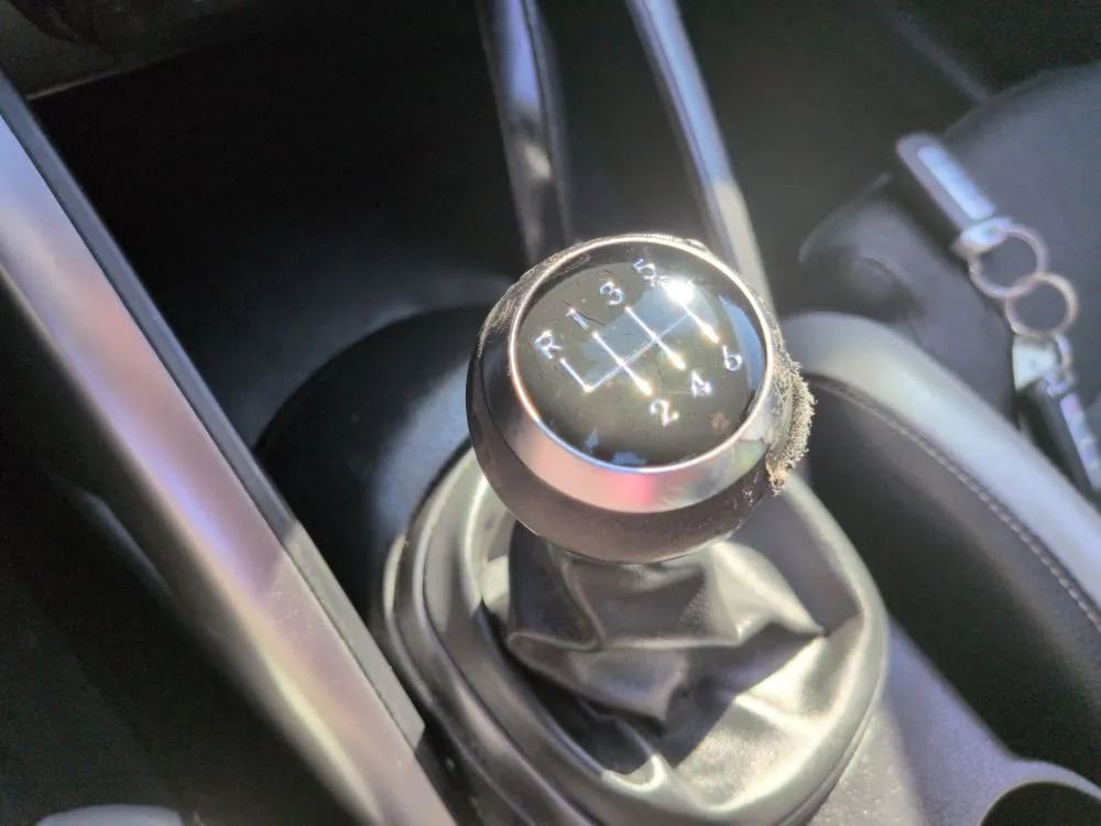 Used 2016 Hyundai Veloster Turbo w/ Option Group 04 image 34