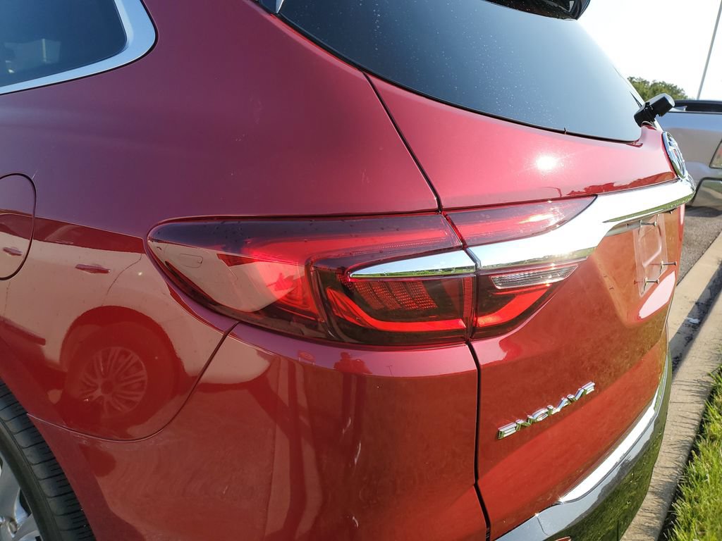 Used 2020 Buick Enclave Essence w/ Sound and Sites Package FWD image 16