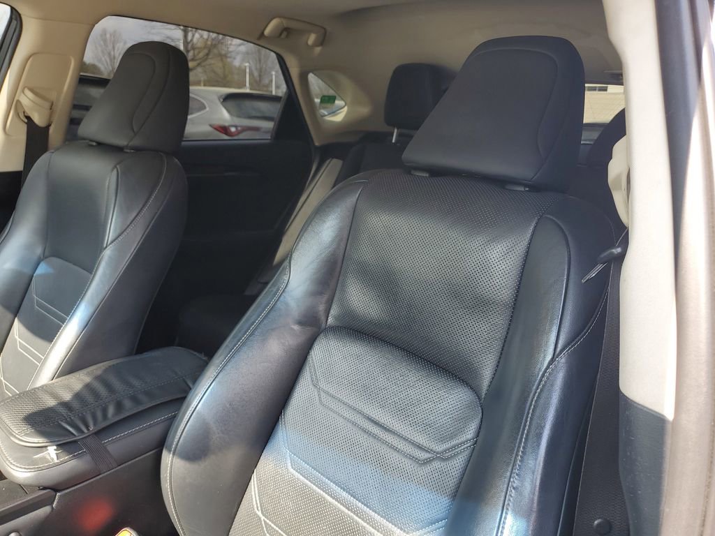 Used 2015 Lexus NX 200t AWD w/ Luxury Package image 18
