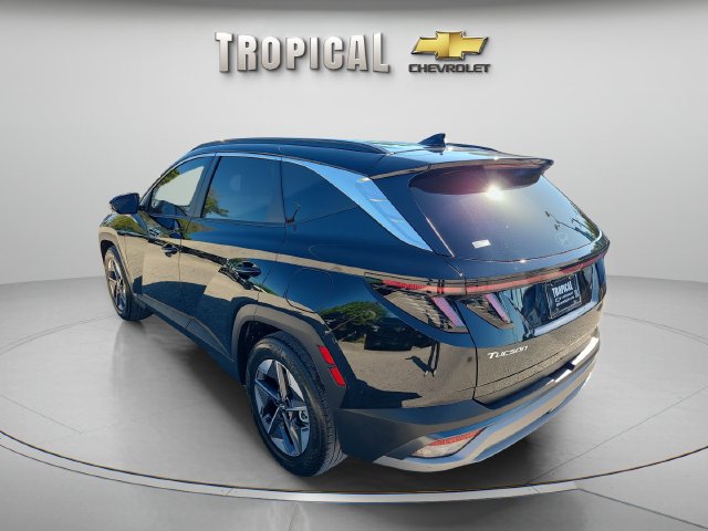 Used 2026 Hyundai Tucson SEL FWD image 3
