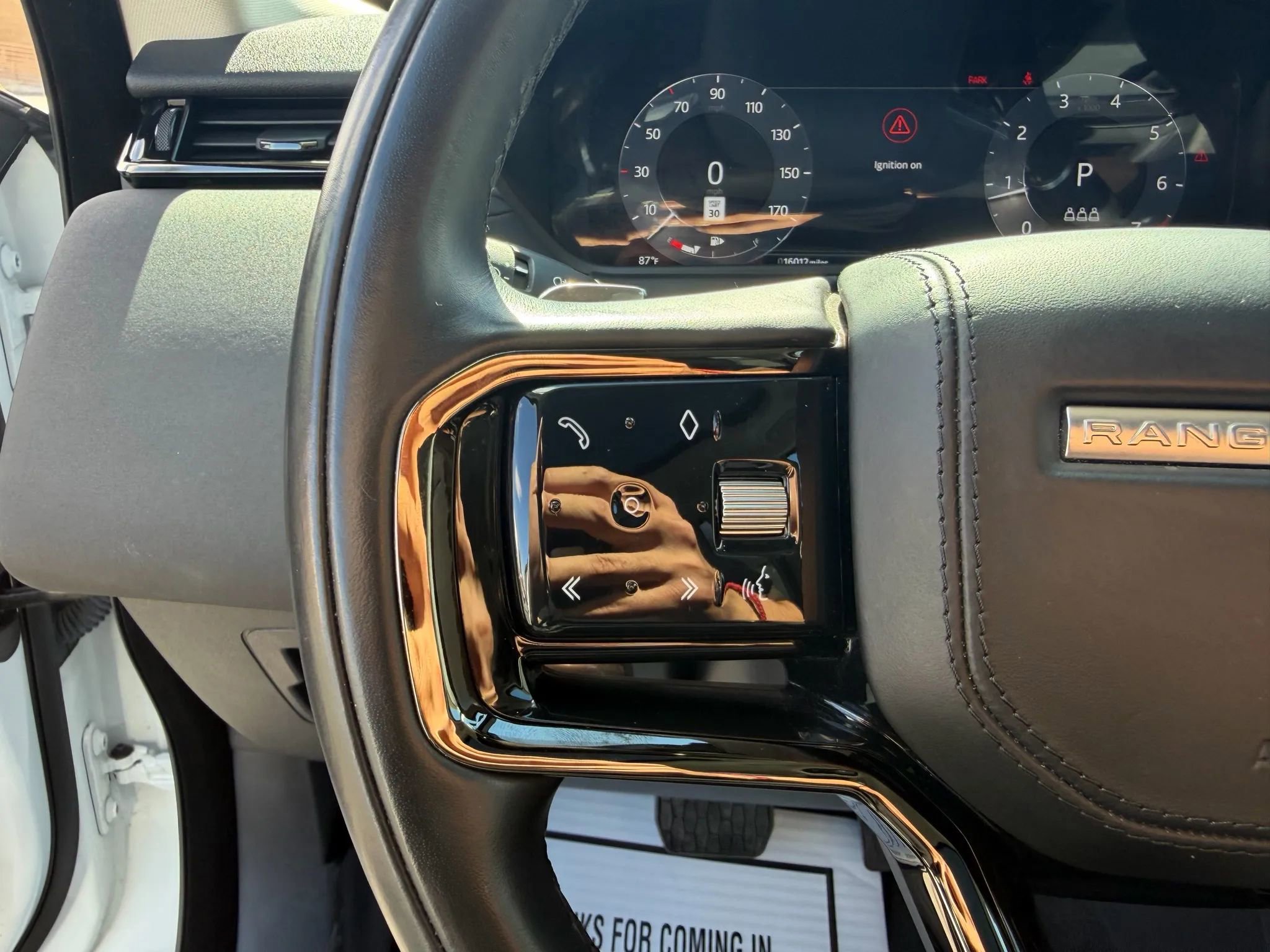 Used 2024 Land Rover Range Rover Velar S image 25