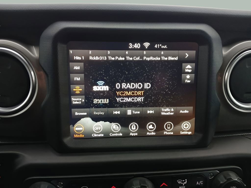 Used 2020 Jeep Wrangler Unlimited Sahara w/ Uconnect 4C Nav & Sound Group AWD/4WD image 20