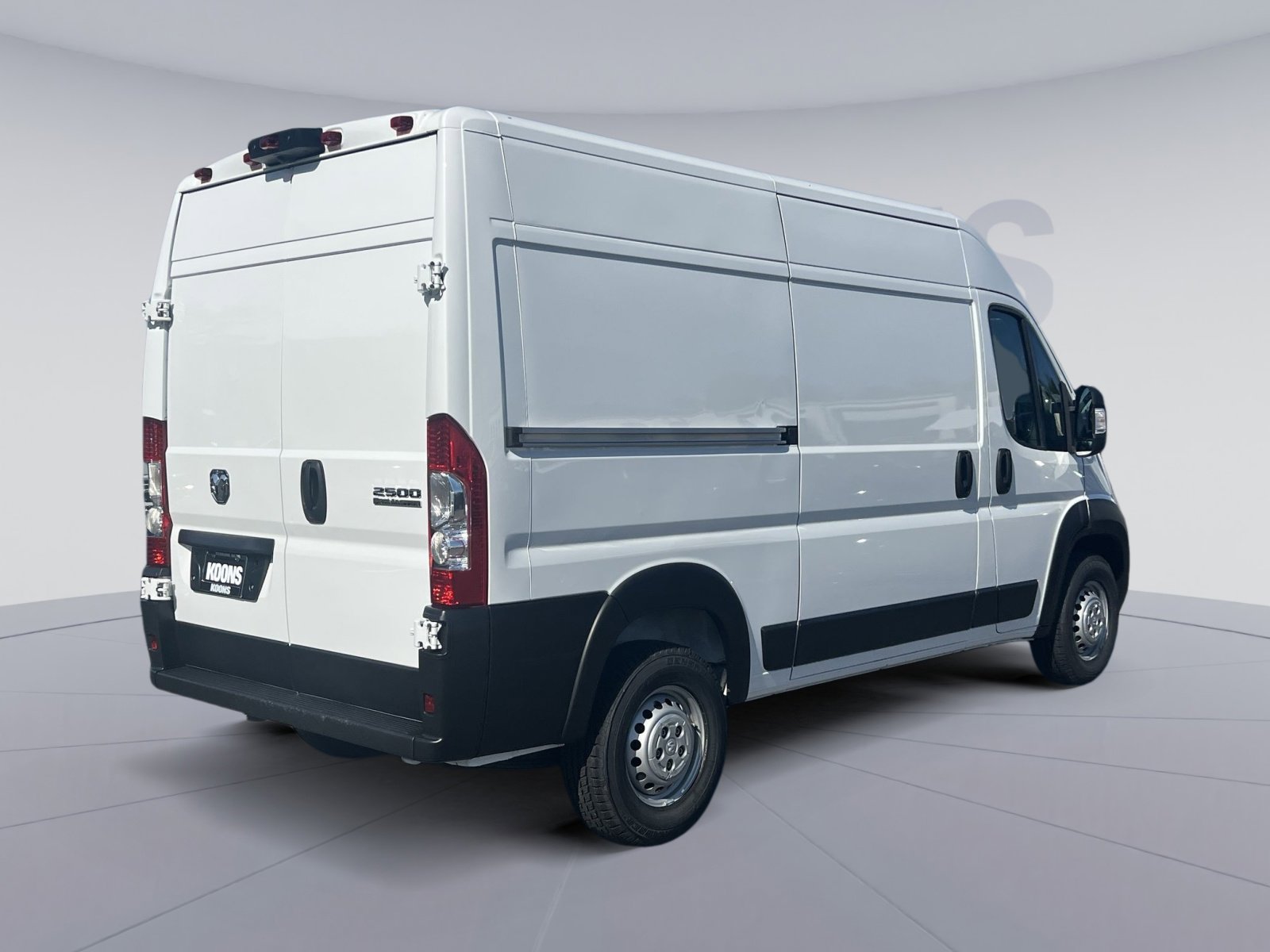 Used 2024 RAM ProMaster 2500 w/ Convenience Group FWD image 11