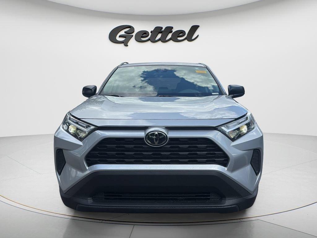 Used 2024 Toyota RAV4 LE FWD image 2