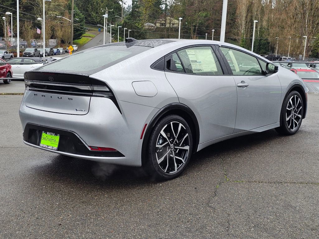 New 2026 Toyota Prius XSE image 7