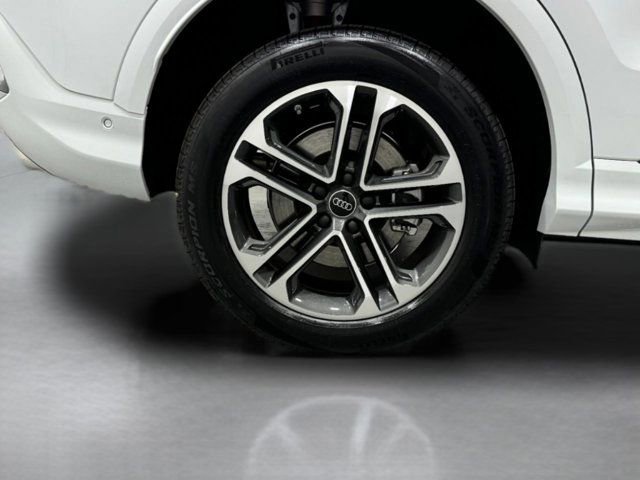 New 2025 Audi Q5 Premium AWD/4WD image 9