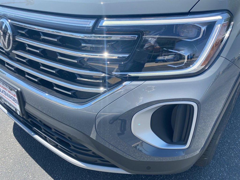 New 2025 Volkswagen Atlas SEL image 10