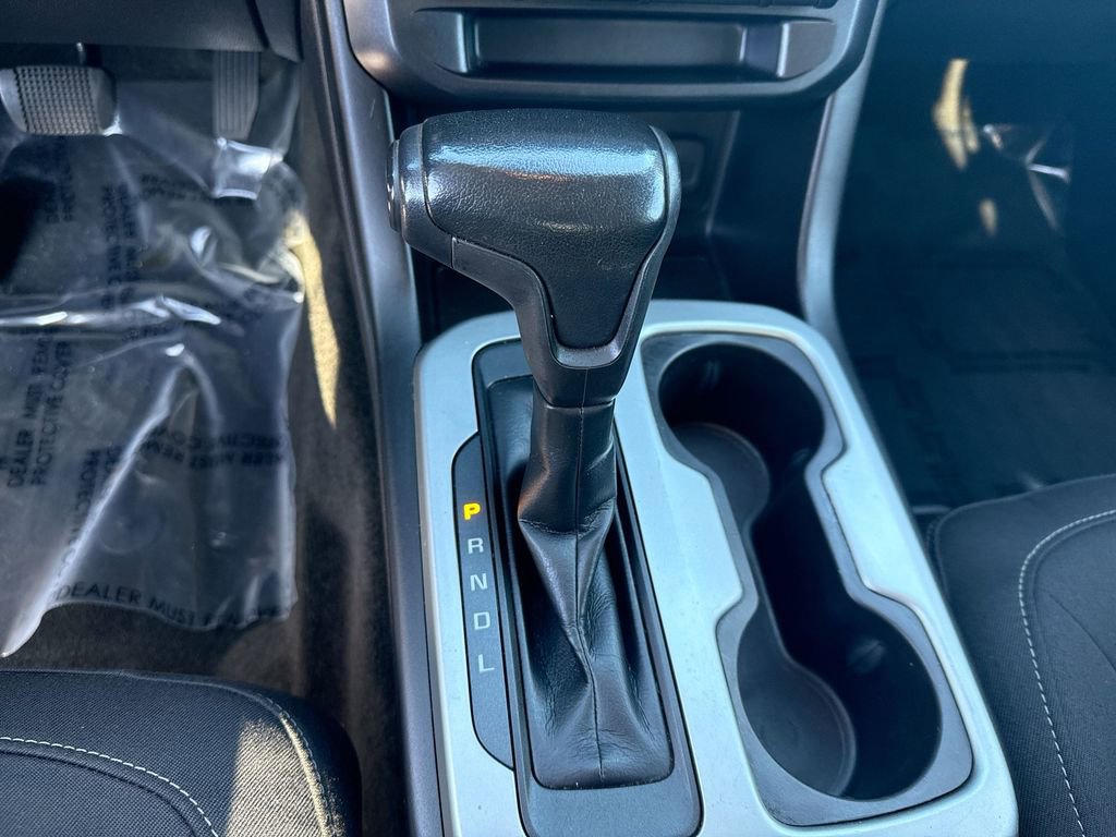 Used 2017 Chevrolet Colorado LT image 17