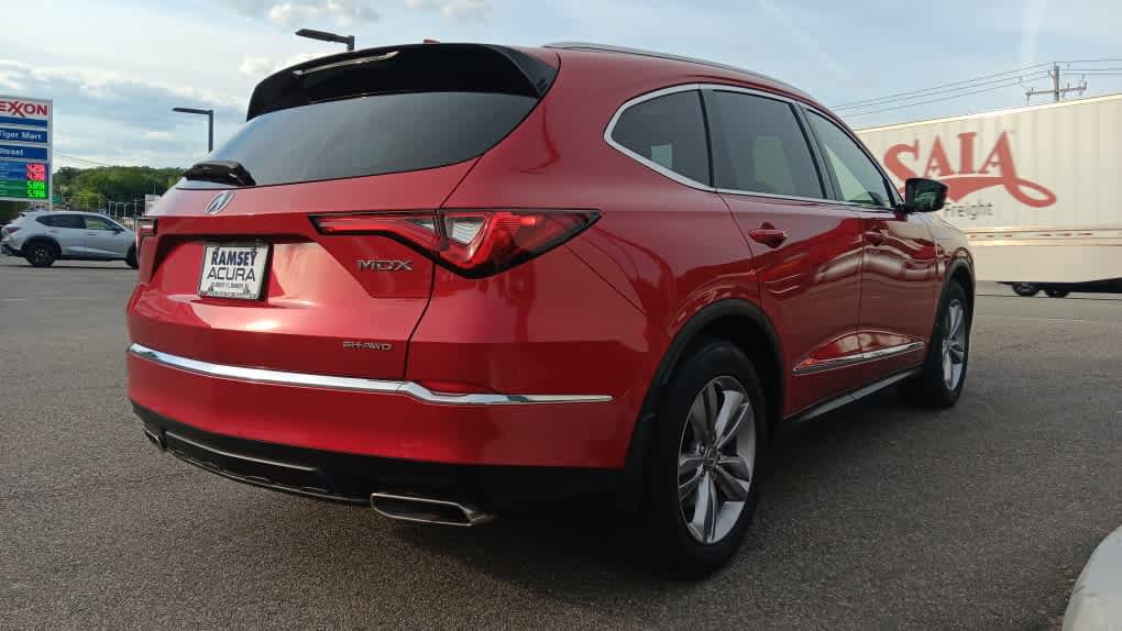 Used 2022 Acura MDX SH-AWD image 5