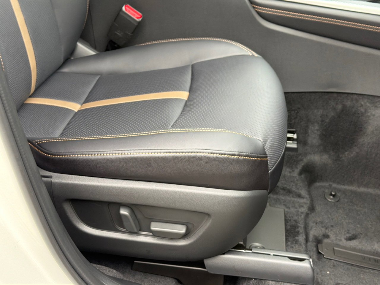 New 2026 MAZDA CX-90 Plug-In Hybrid w/ Premium Plus image 11