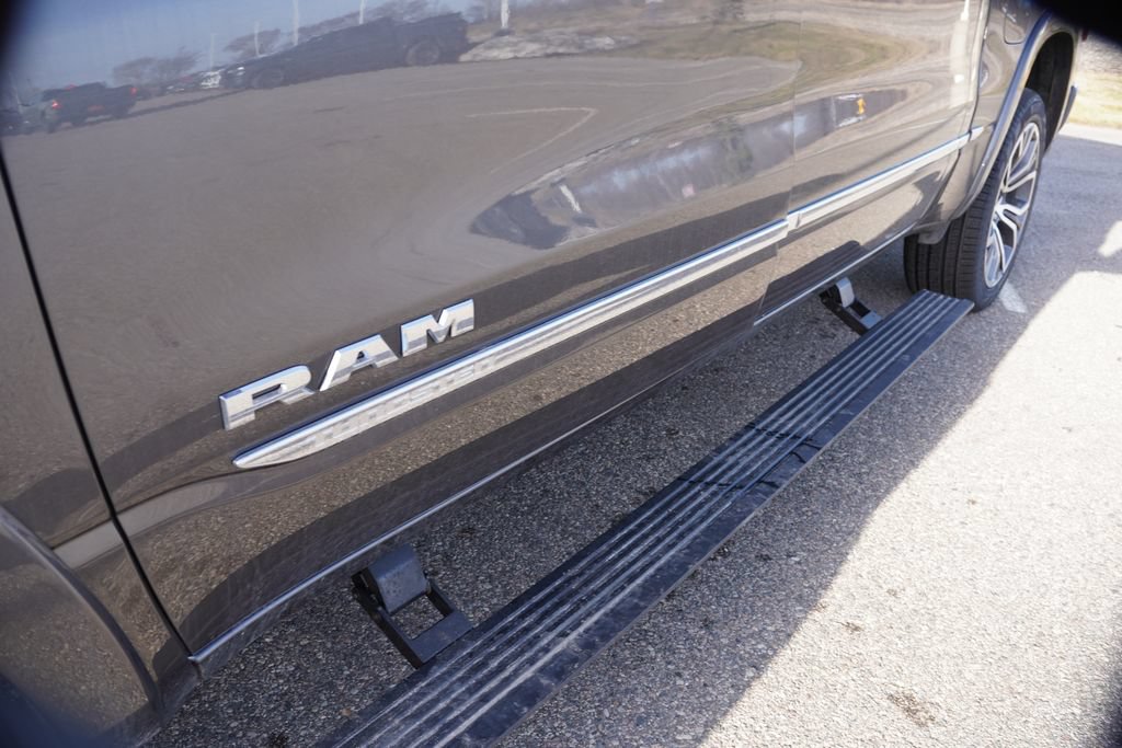 New 2026 RAM 1500 Tungsten AWD/4WD image 12
