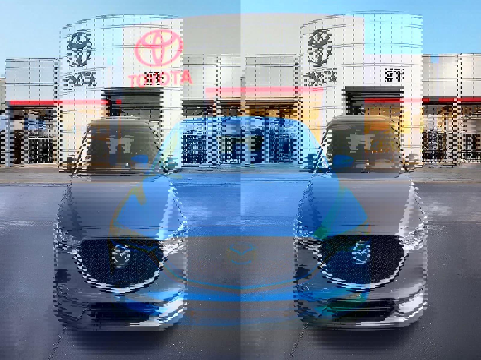 Used 2019 MAZDA CX-5 Sport w/ I-ACTIVSENSE Package image 2