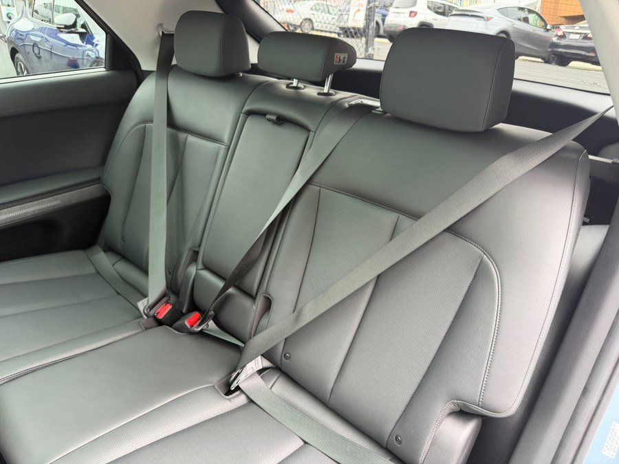 Used 2023 Hyundai Ioniq 5 Limited AWD/4WD image 51