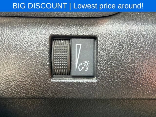 Used 2023 GMC Canyon Elevation RWD image 25