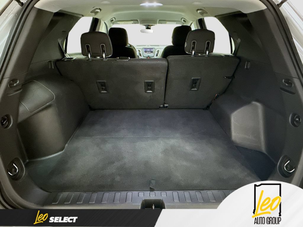 Used 2020 Chevrolet Equinox LS w/ LS Convenience Package AWD/4WD image 27