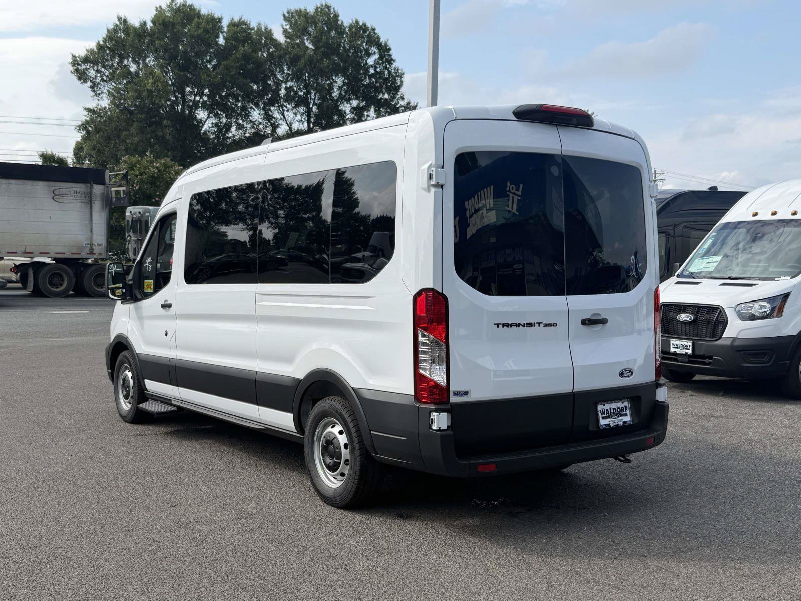 New 2026 Ford Transit 350 XL RWD image 4