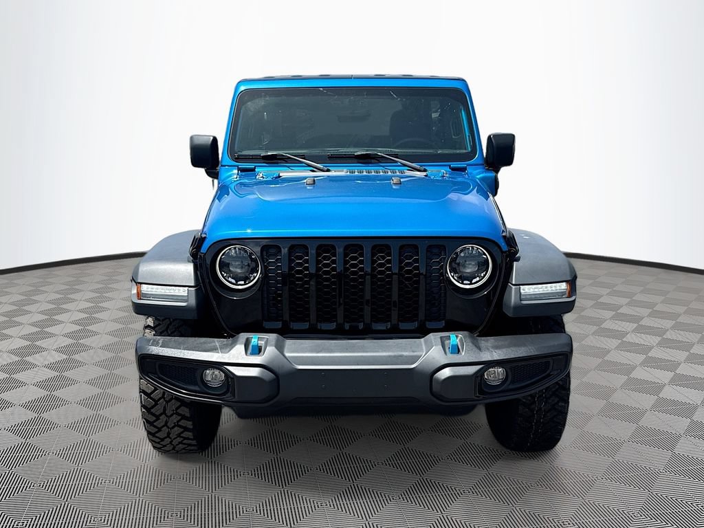 Used 2023 Jeep Wrangler Unlimited w/ Cold Weather Group AWD/4WD image 2