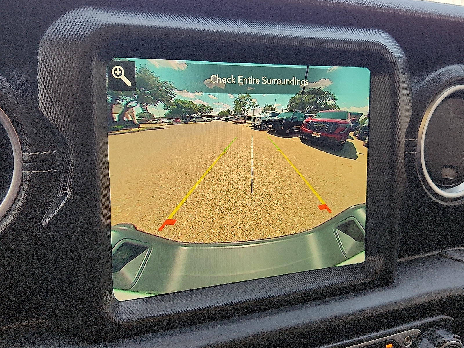 Used 2021 Jeep Gladiator Overland w/ Popular Equipment Package AWD/4WD image 19