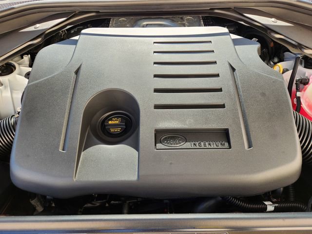 New 2026 Land Rover Range Rover SE image 21