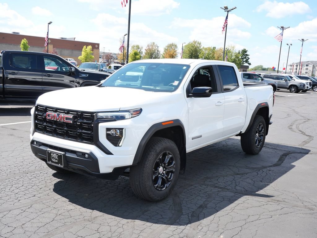 Used 2024 GMC Canyon Elevation w/ Elevation Premium Package AWD/4WD image 5