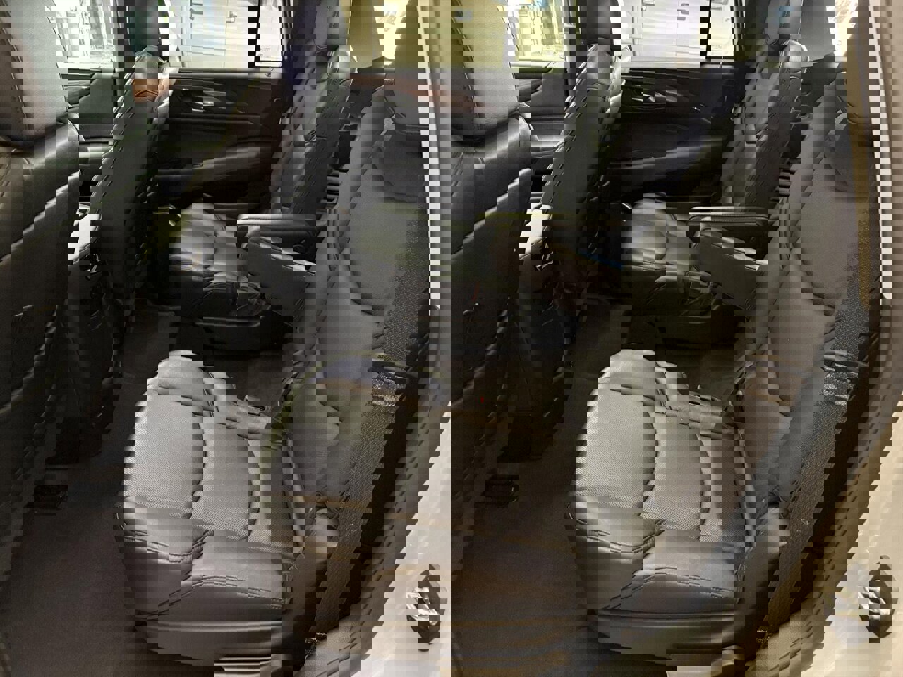 Used 2020 Cadillac Escalade Luxury image 19