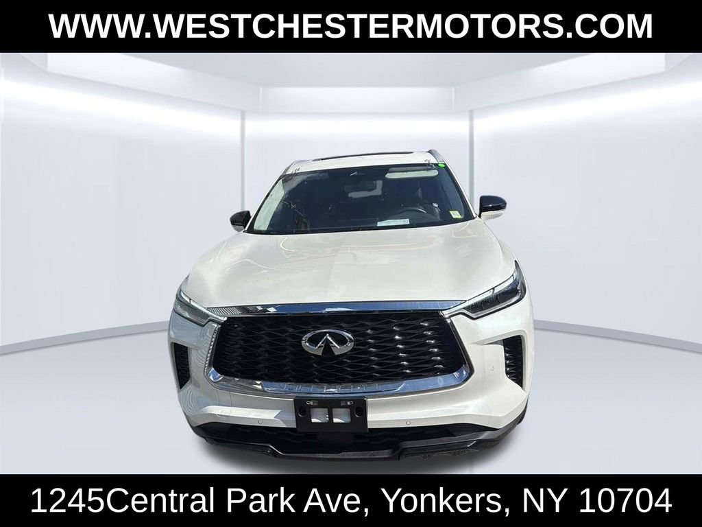 Used 2023 INFINITI QX60 Luxe w/ Cargo Package AWD/4WD image 3