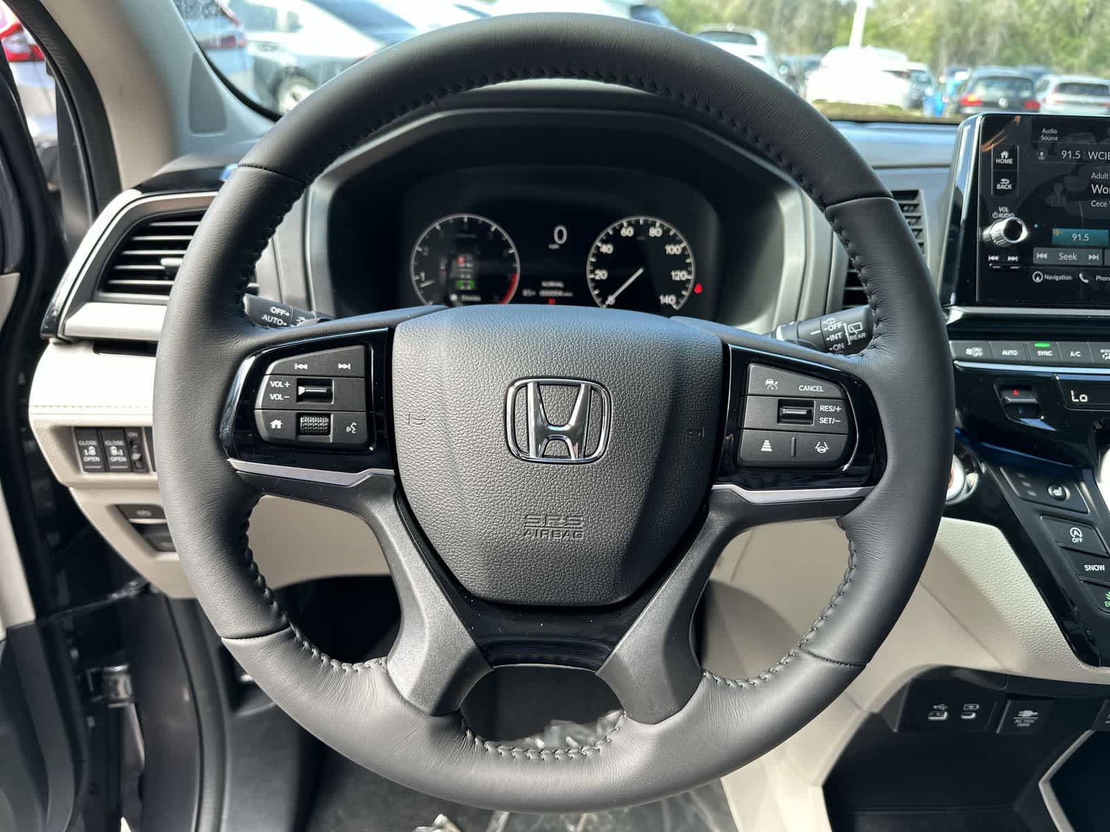 New 2026 Honda Odyssey Touring image 16