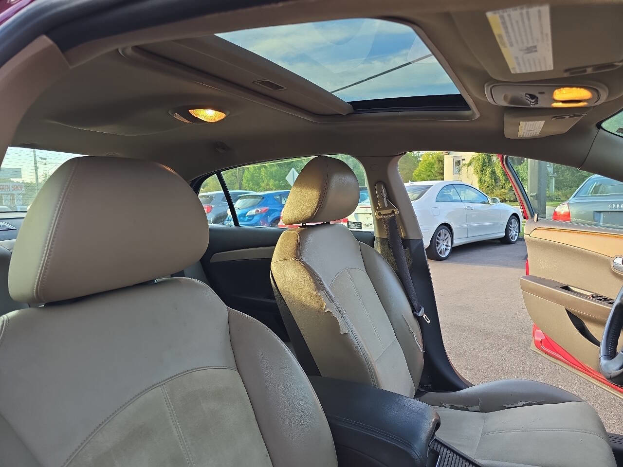 Used 2010 Chevrolet Malibu LT w/ HFV6 Engine Package image 24