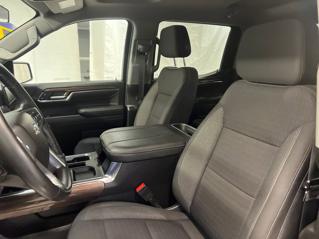 Used 2024 Chevrolet Silverado 1500 RST w/ Protection Package AWD/4WD image 20