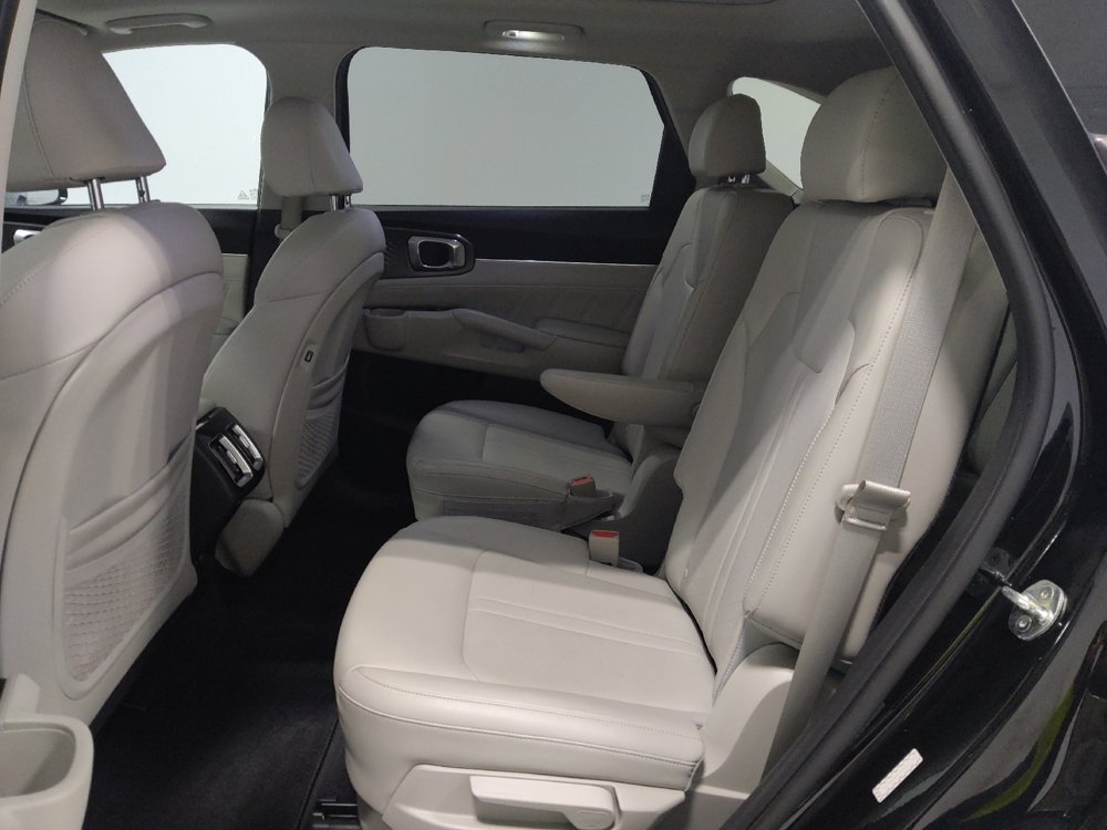 Used 2021 Kia Sorento SX FWD image 18