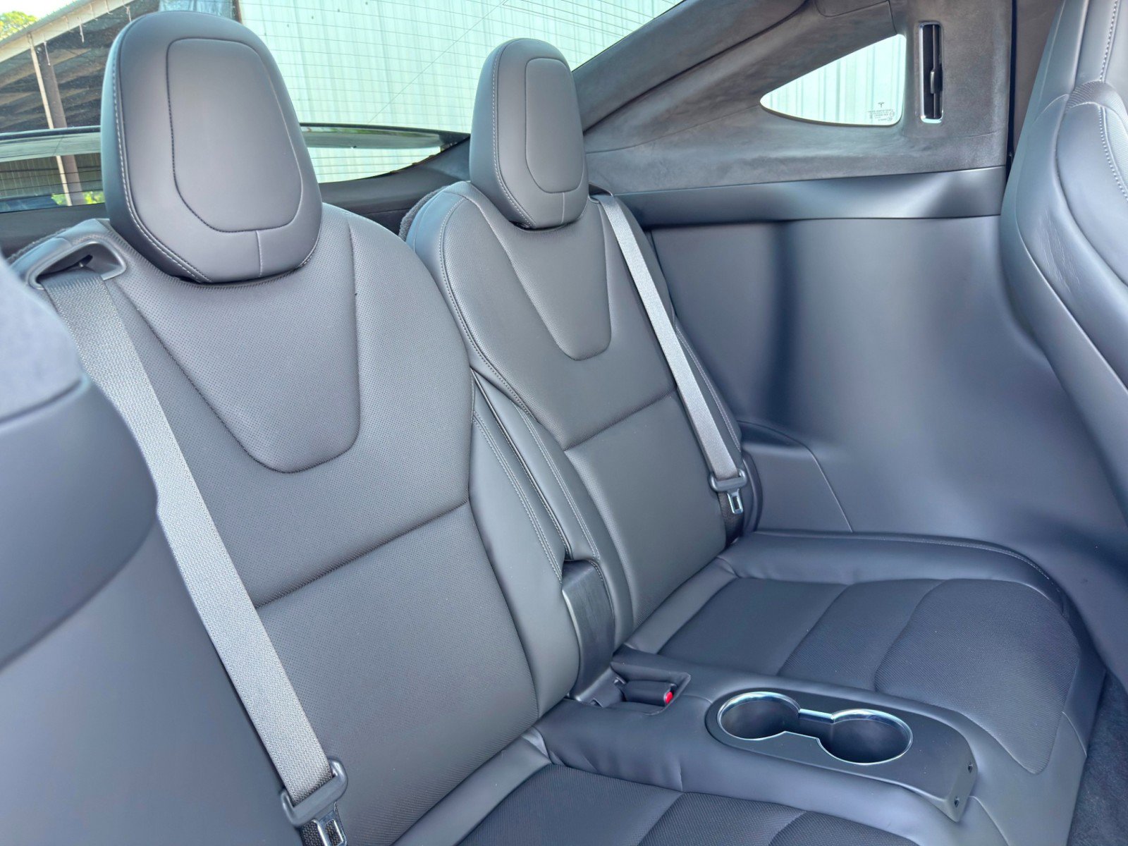 Used 2022 Tesla Model X image 42