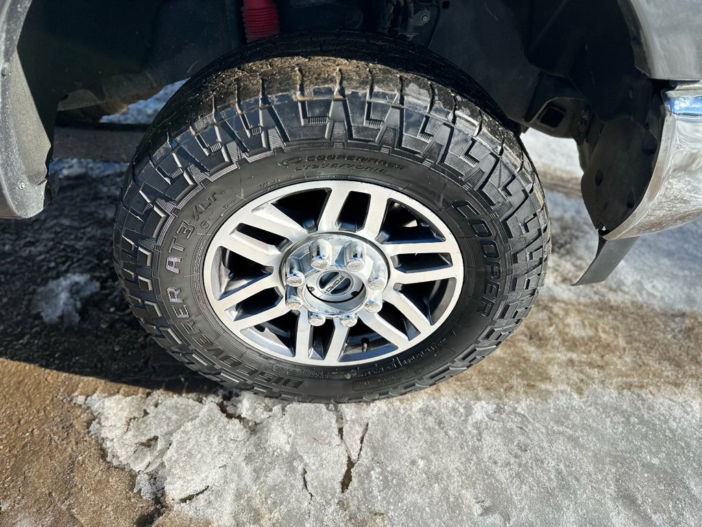 Used 2017 Ford F250 Lariat w/ Lariat Value Package image 29